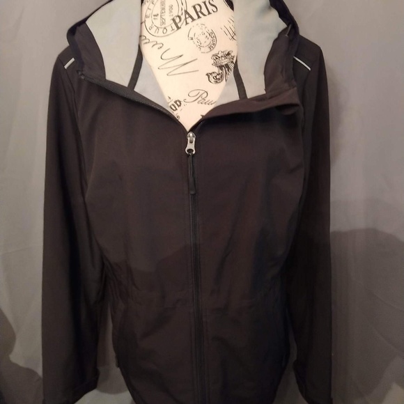 COPY - Sears Canada Women’s size L windbreaker/raincoat - Picture 1 of 1